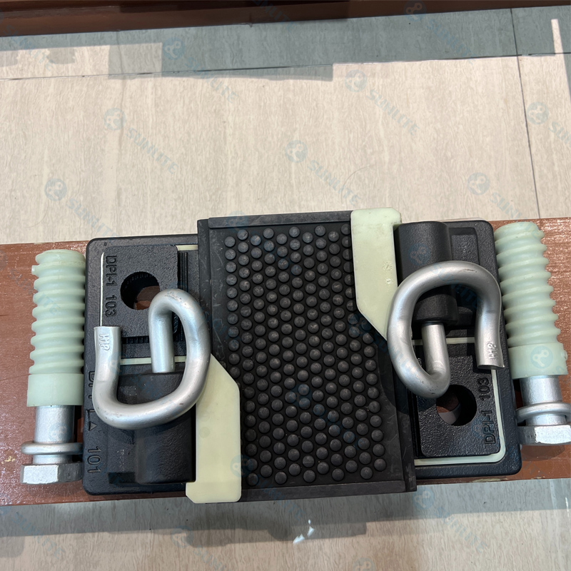 Medium vibration damping fasteners